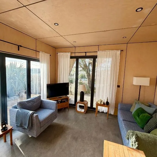 The Timber Lodge, Architect-Designed Lodge near Sennen Cove, khách sạn ở Sennen