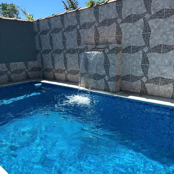 Casa com piscina em Itanhaém