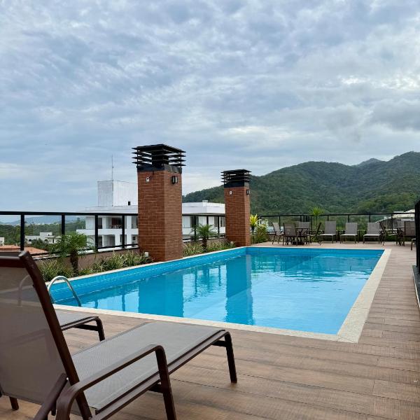 Apartamento Itaguá com Boa Localização e Piscina