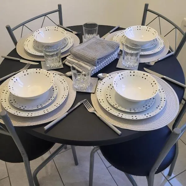 Modern North Shields Home - Perfect for Short or Long Stays, hotel in Newcastle upon Tyne