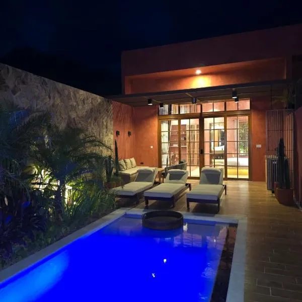 Lio Lio Suites, hotel in El Nido