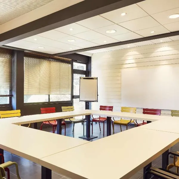 Ibis styles Toulon la Seyne sur Mer, hotel in La Seyne-sur-Mer