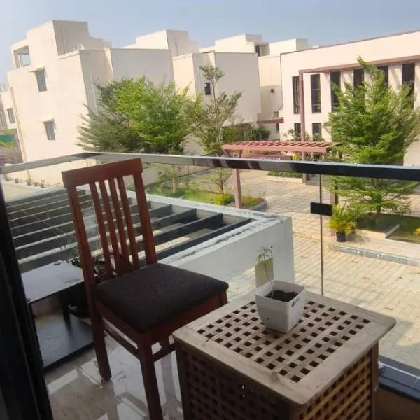 Grace inn ECR, hotel v destinaci Tirupporūr