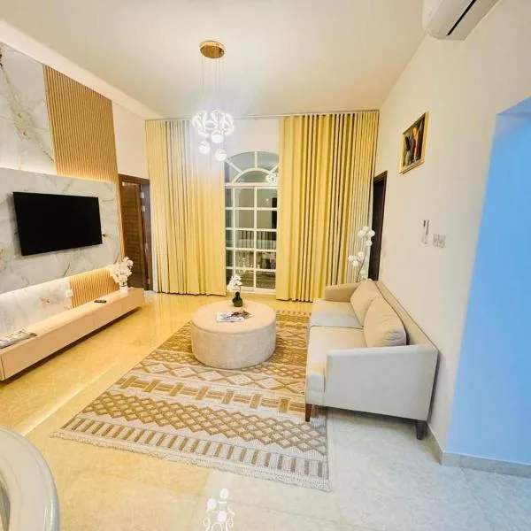 Luxe Villa Rooms, hôtel à Dubaï