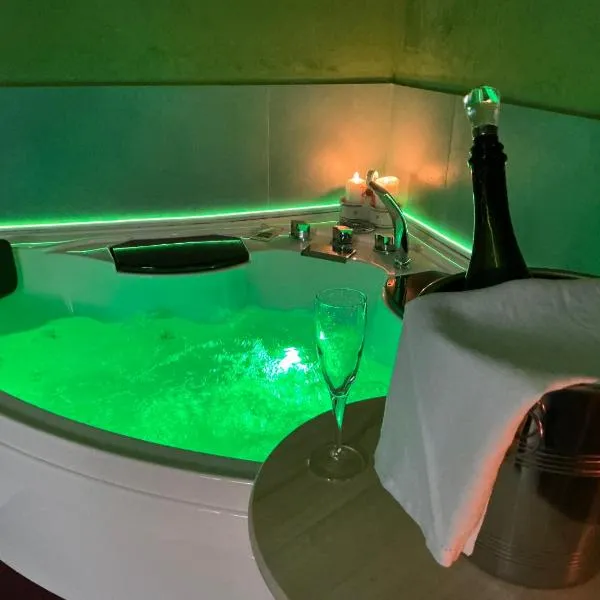 Lucias House, hotel in Lequile