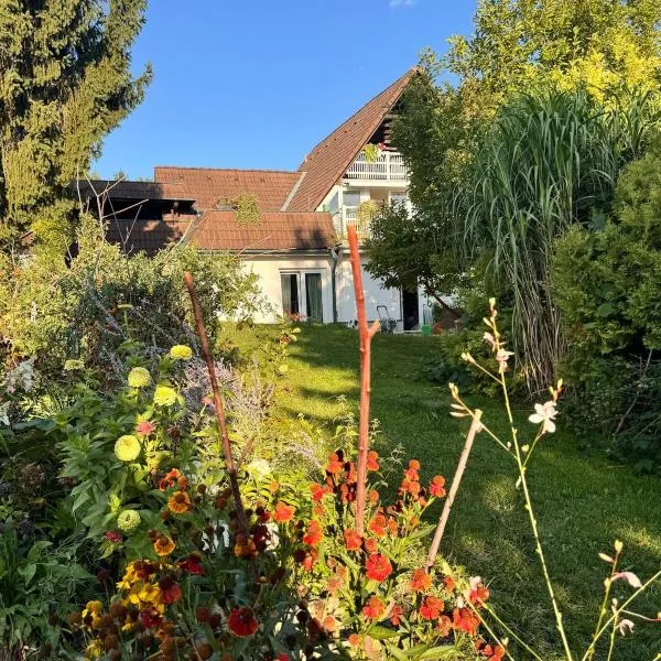 Zauberhafte Ferienwohnung in Idyllischer Lage, viešbutis mieste Mitterdorf an der Raab