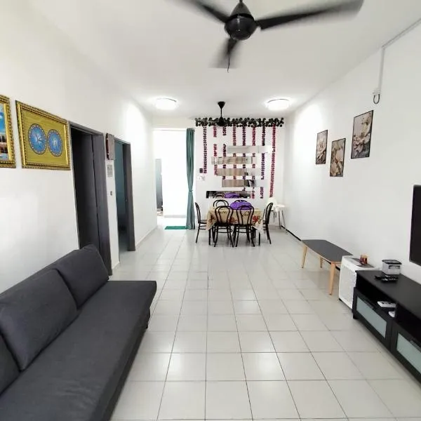 MAM Guesthouse Kota Tinggi, hotel i Kota Tinggi