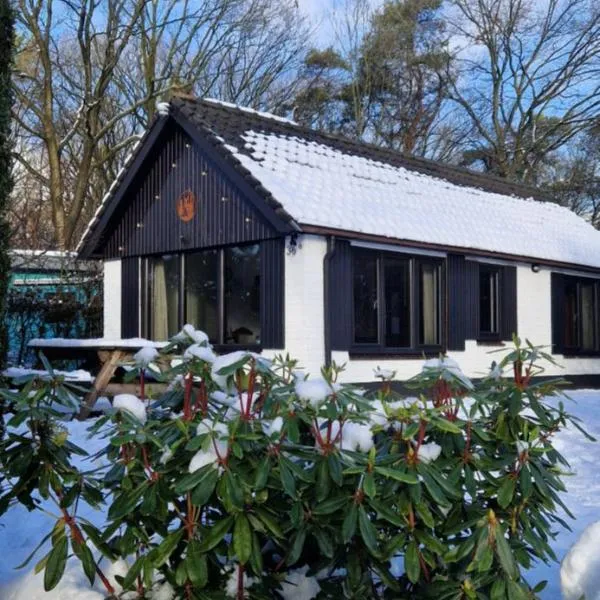 HottuB - Wellnesshuisje - Bos - Oudveluwe, hotel i Voorthuizen