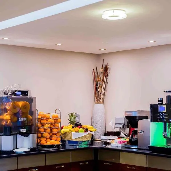 Grand Mercure Majlis Residences Abu Dhabi, ξενοδοχείο στο Άμπου Ντάμπι