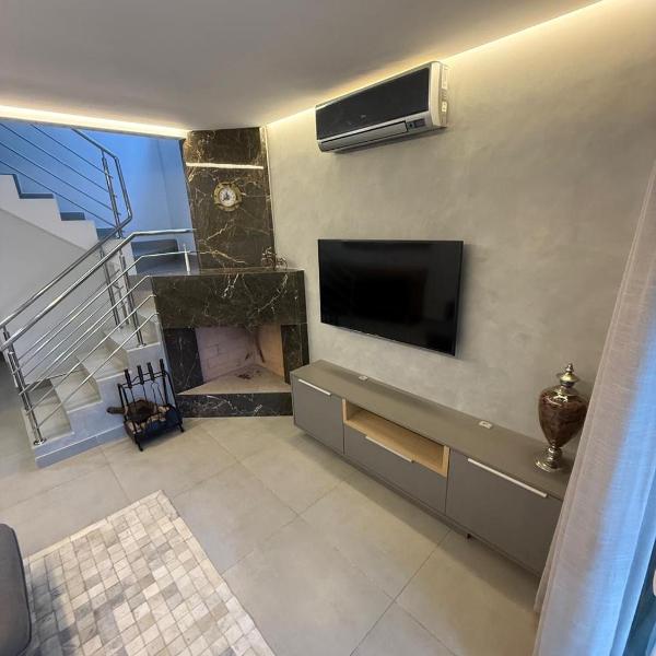 Duplex de veraneio , Temporada