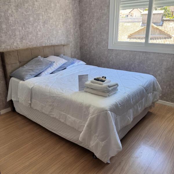 Suítes De Pádua - Quartos com banheiro privativo em casa ampla e completa em Santo Antônio de Lisboa - Florianópolis - SC - BR - Foto 2