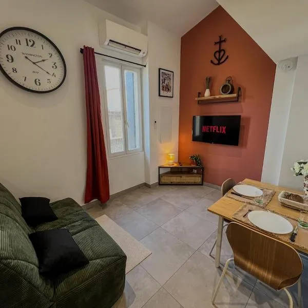 Duplex Aura - Confort et charme à Aigues-Mortes, hótel í Aigues-Mortes