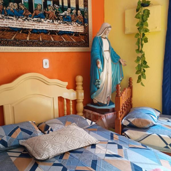Casa da Tia Lá próximo ao Santuário Nacional preço único pela casa cabem até seis pessoas
