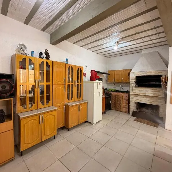 Casa privada no Centro, hotel in São Gabriel