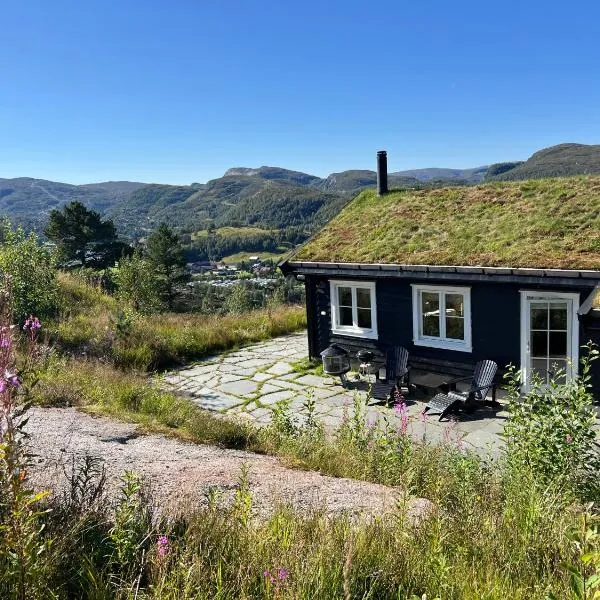 Fantastic view, great holiday house with sauna in Sirdal, hotel en Haugen