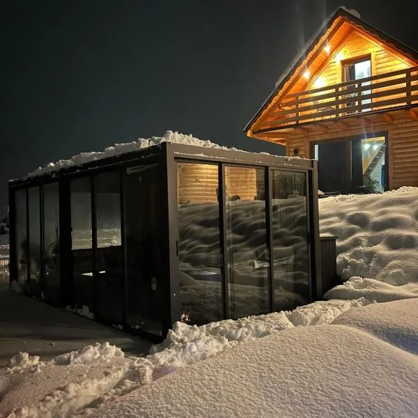Zacisze Pod Sowim Skrzydłem, hotel i Solina