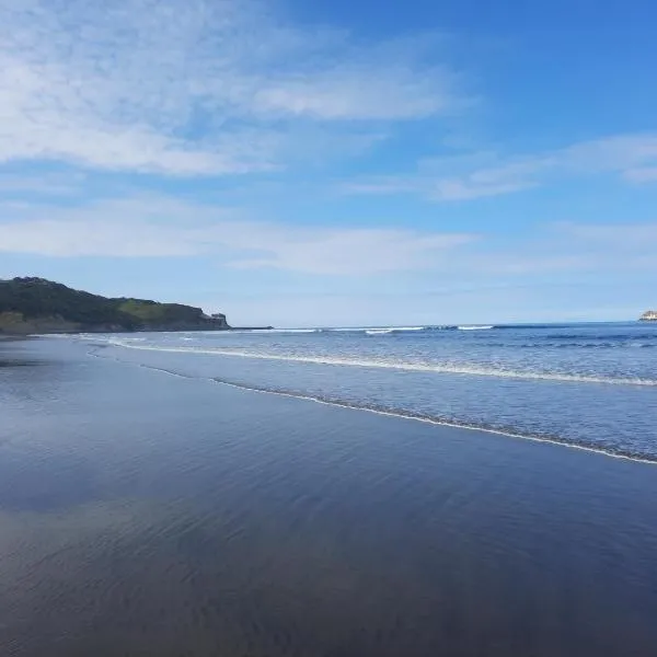 Silver Seas Retreat, hotel sa Muriwai Beach