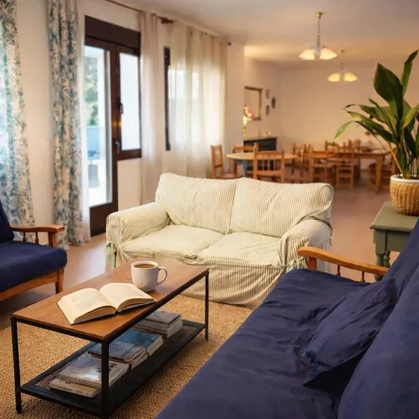 HOSTEL Villanueva, hotel in Villanueva de Alcorón