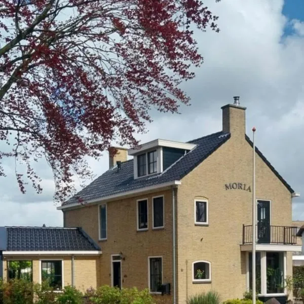 B&B Moria โรงแรมในSurhuisterveen