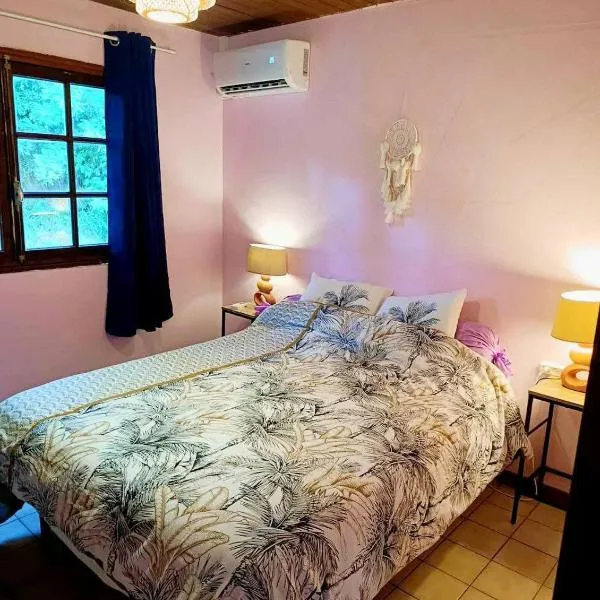 By Jess, hotel in La Foa