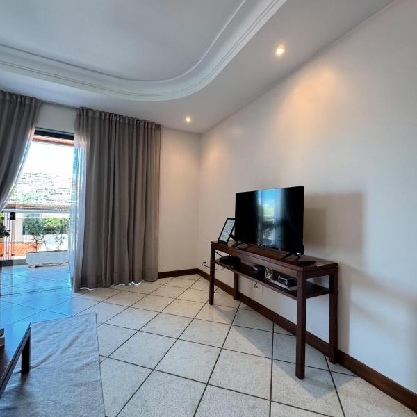 Apartamento amplo, 3 quartos, ar-condicionado, Wi-Fi, garagem - Foto 5