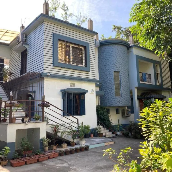 Anjali Homestay - 10 mins from airport, hotel a Siliguri