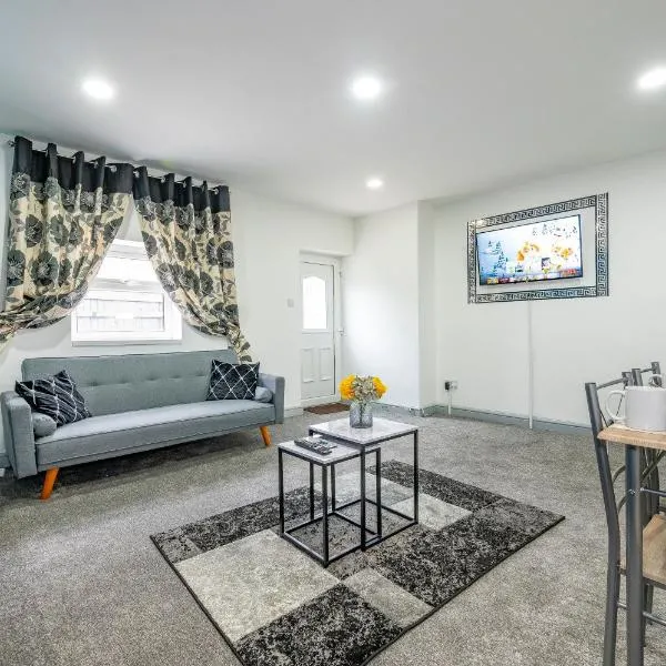 2AA Spacious & Innovative Stay, Hotel in Beeston