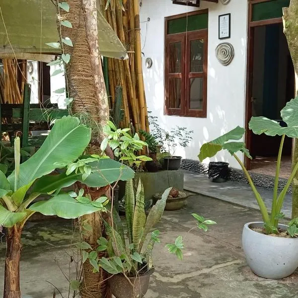 Surf Kin Garden Inn, hôtel à Weligama