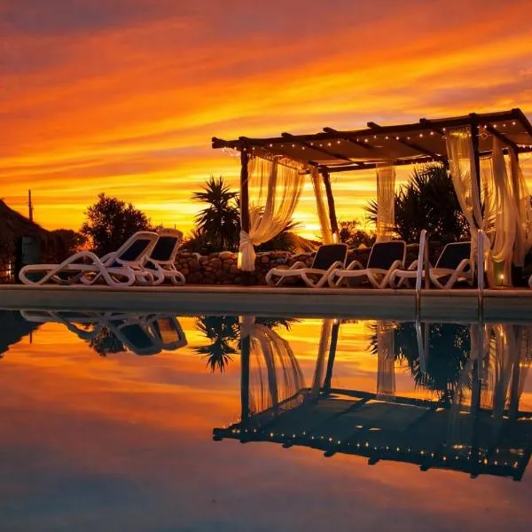 Sa Corti De Sa Perda Piscinas, hotel in Piscinas