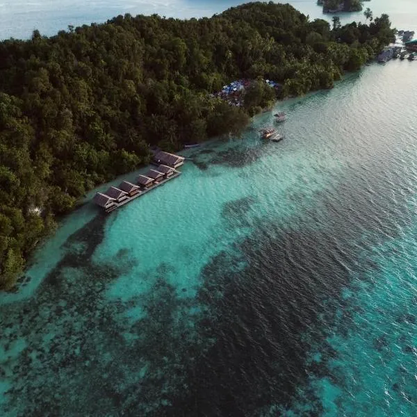 Junior Homestay, hotell i Kri