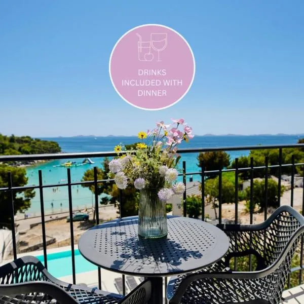 Colentum Resort Murter, hotel in Murter