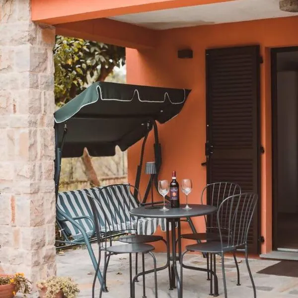 Villa bif nel verde tra BobbioGrazzano1h Milano, hotel in Viserano