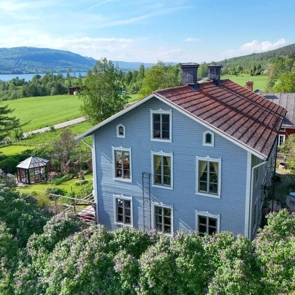 Norrgården Hälsingland, hotel in Vallsta
