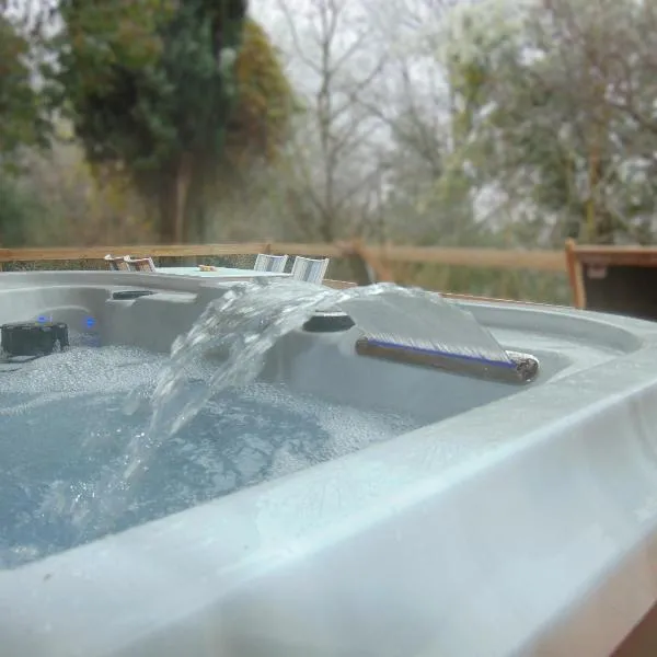 LOU PITCHOUN - Jacuzzi SPA Privé -, khách sạn ở Gaillac