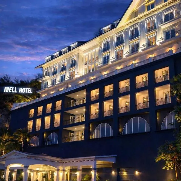 Mell Hotel, hotell i Trabzon