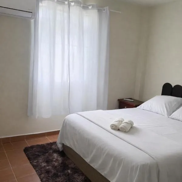 Kit net em Penedo l perto do centro turístico, hotel i Itatiaia