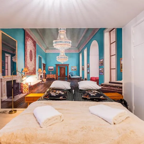 Studio in the city center FREE PRIVATE PARKING with heating plug, hotel em Kemi