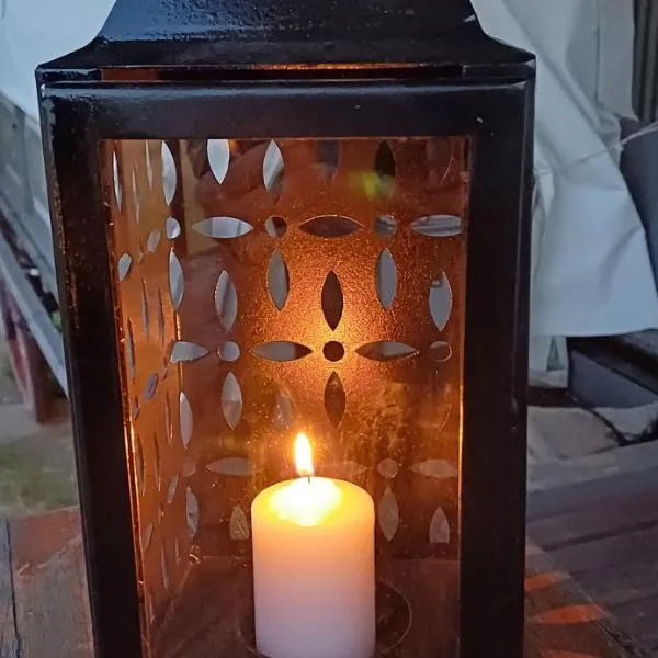 Jagterswa Adam se Uitspanning, Hotel in Orania