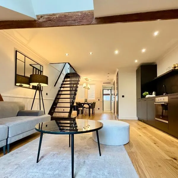 ALFRED SUITES - Appart-Hôtel - Dijon - Centre Historique, hotel in Dijon