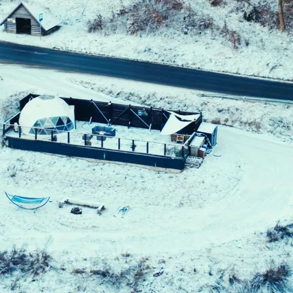 Całoroczny Apartament Jacuzzi Zieleniec Goat Glamp, hotel a Duszniki Zdrój