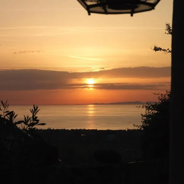 AFOURA HOUSES by K&K, hotel em Pírgos