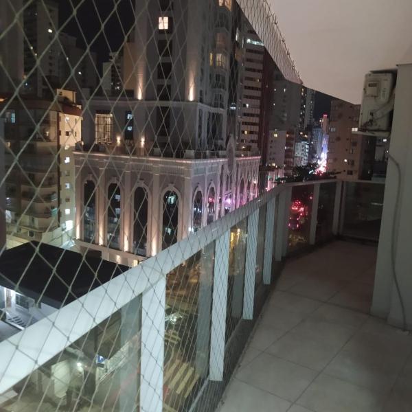 Apartamento quadra mar 3 quartos em Balneario Camboriú