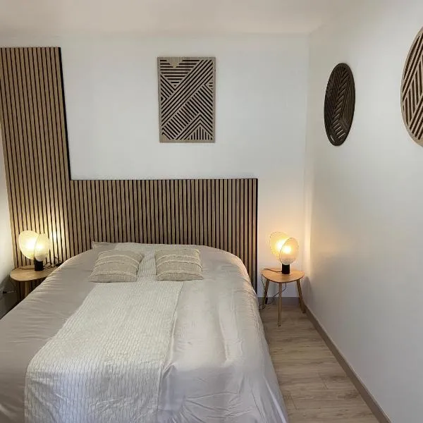 Chambre double centre ville Bergerac, hotel in Bergerac