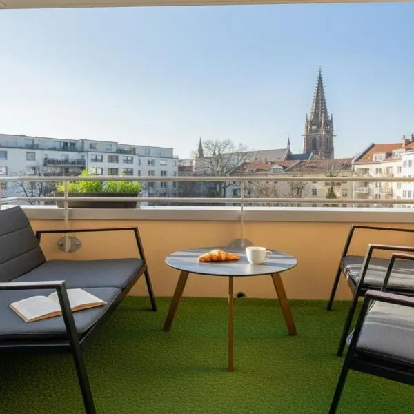 PATAMA Karli Suite - Zentrales City-Feeling nahe Südvorstadt, Uniklinik, Zoo mit Balkon und WLAN kostenlos, хотел в Лайпциг
