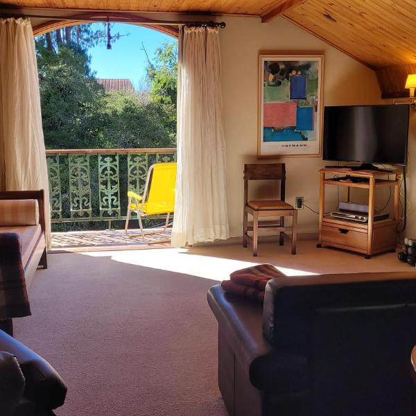 Tranquility and Nature - 8 minutes from downtown Capivari