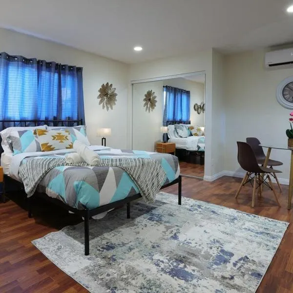 Modern Oasis Studio - near LAX, SoFi, USC, DTLA, hotel em Los Angeles