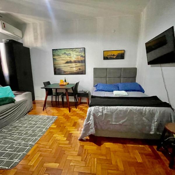 Charming loft in Copacabana.
