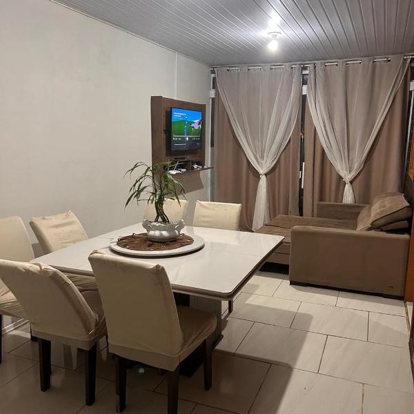Casa com três quartos, piscina e área Gourmet - Foto 5