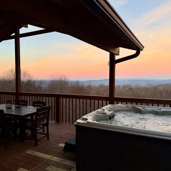Paws at the Peak, hotel in Beech Mountain