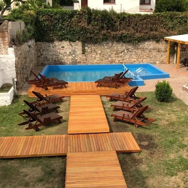 Hotel Novelty – hotel w mieście La Falda